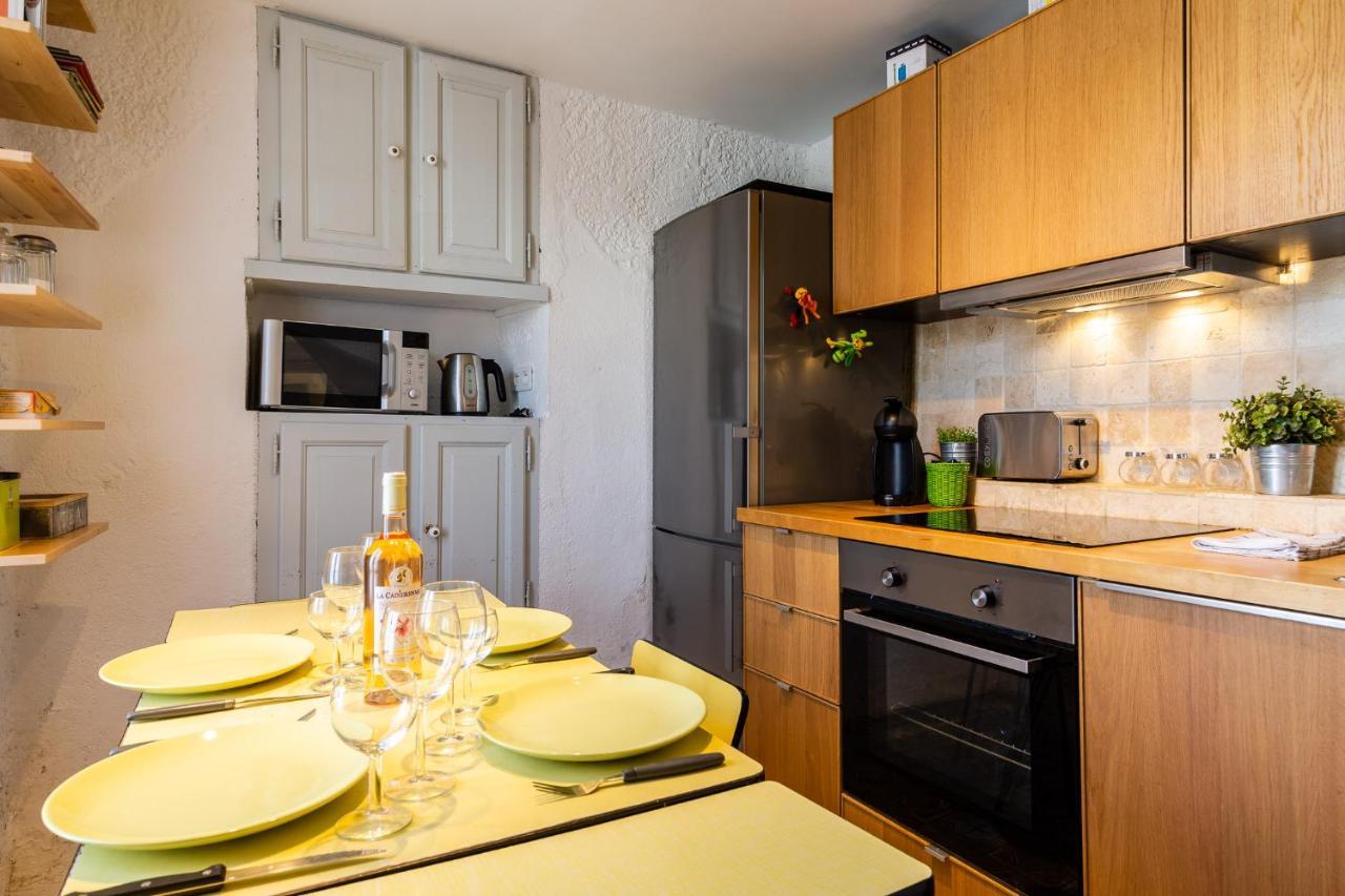 The Crew House La Ciotat - Maison De Pecheur En Triplex 3 Chambres Et Box Privatif Au Dessus Du Vieux Port * La Ciotat